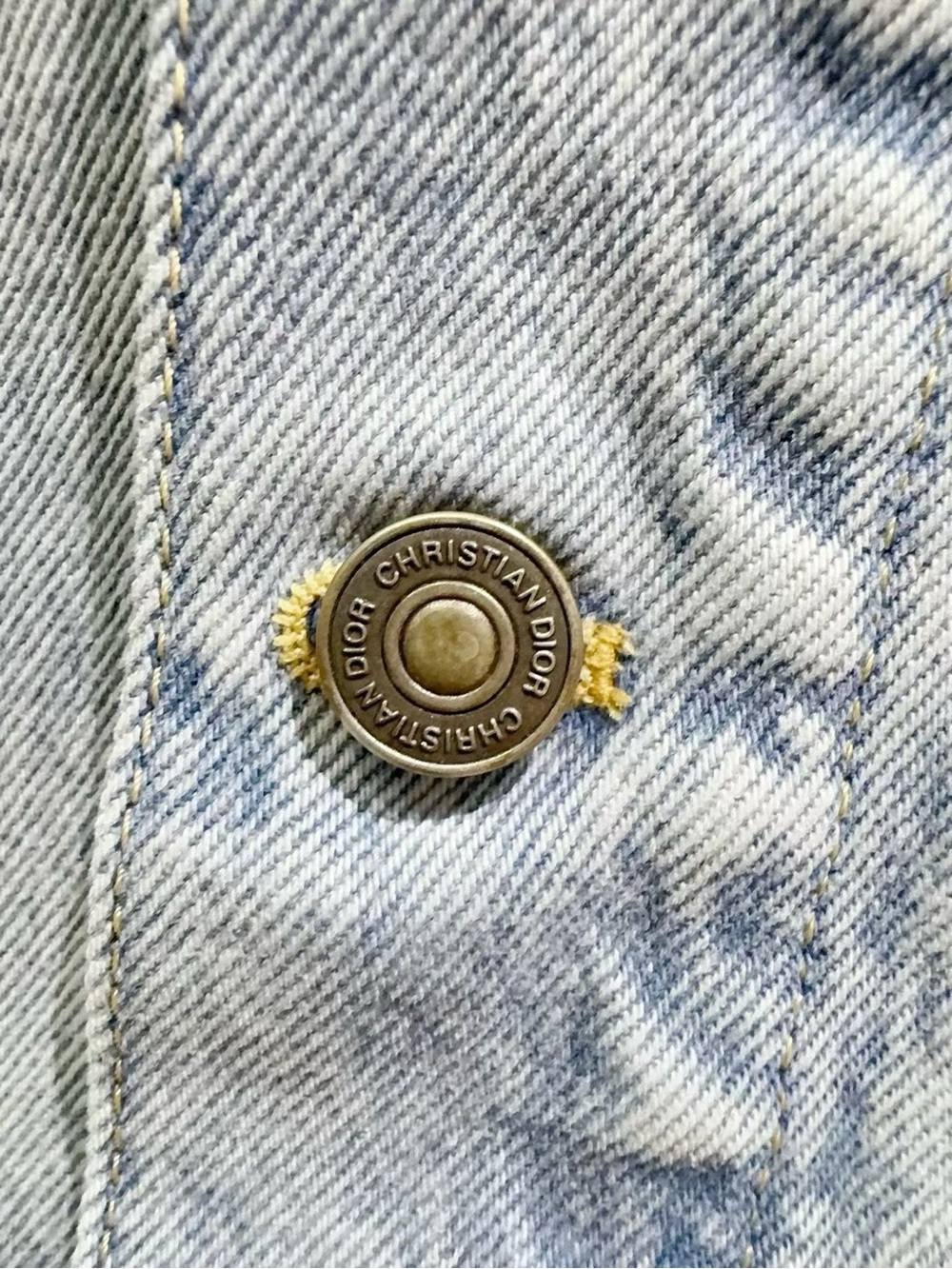 🚩steal Dior Light Blue Denim Vest with Branded Button - Picture 4 of 7